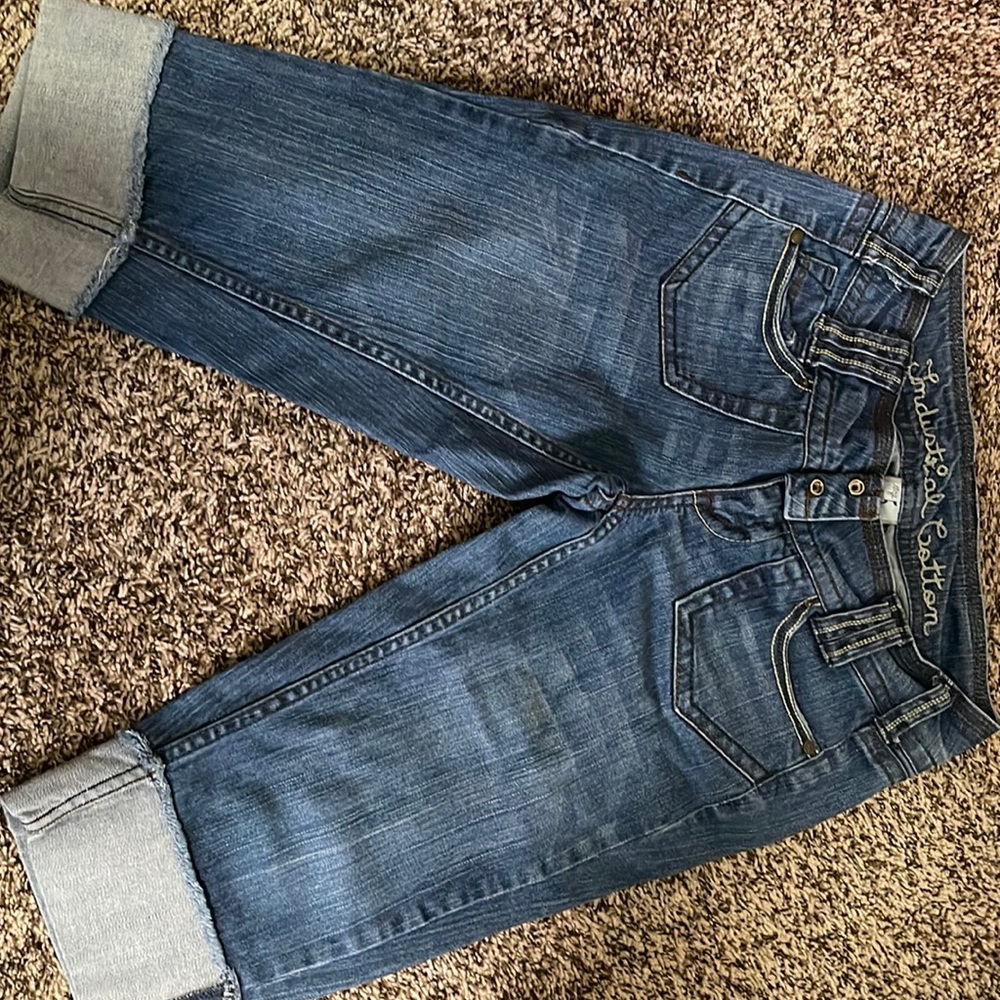 Capris